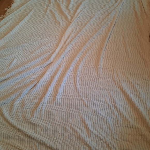 Unbranded Bedding Vintage Chenille King Size Bedspread Poshmark
